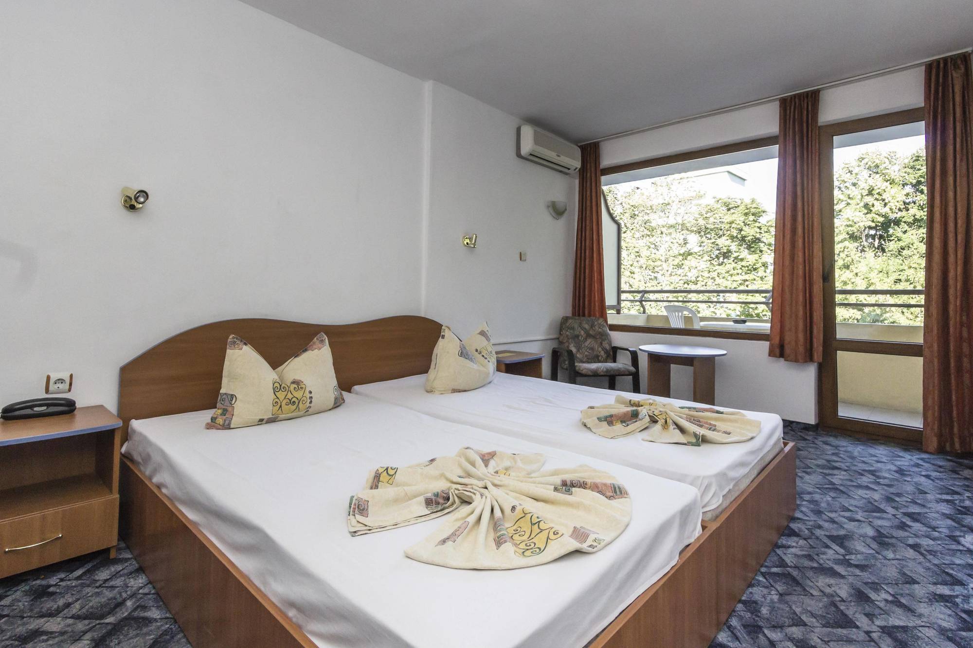 Kamchia Park Hotel