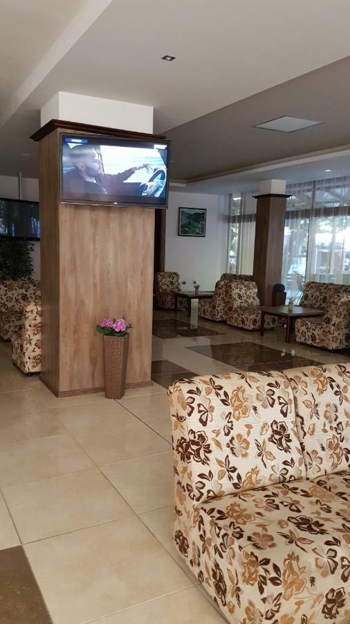 Hotel Kamchia Park